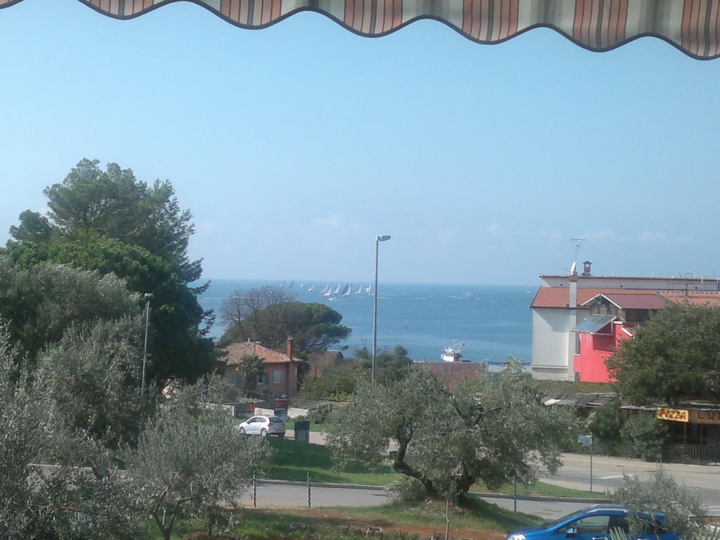 Guest House Zohil Ρόβινι Εξωτερικό φωτογραφία