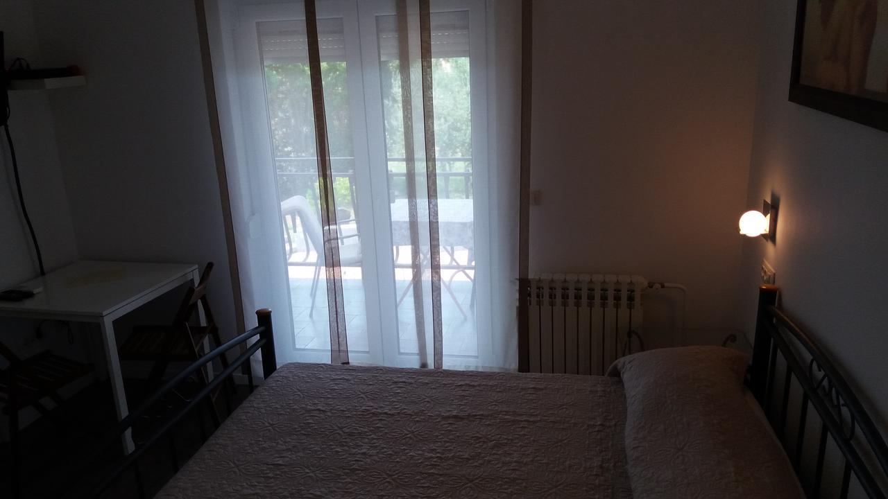 Guest House Zohil Ρόβινι Εξωτερικό φωτογραφία